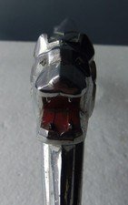 insigne de capot mascotte