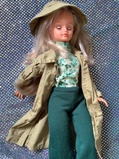 Poupée Cathie Bella vintage en Londres