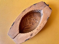 Ancien MOULE à BEURRE pivotant en BOIS décor floral sculpté  art populaire