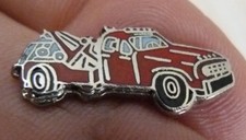 BEAU PETIT PIN'S CAMION DEPANNEUSE USA AMERICAIN TRANSPORT EGF 2.20 CM DE LONG