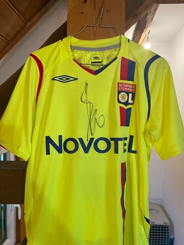 Maillot dédicacé karim - dédicacé,