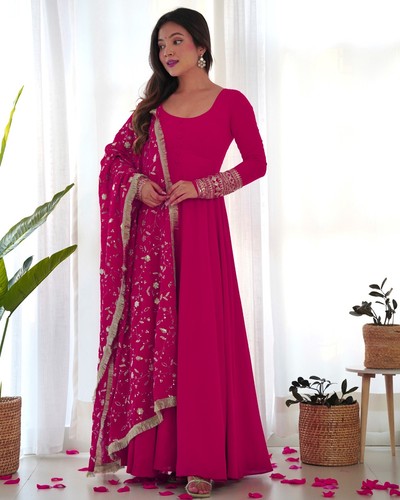 Robe indienne anarkali fait - indienne,