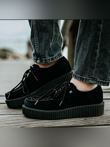 Anarchic black faux - t.u.k.,