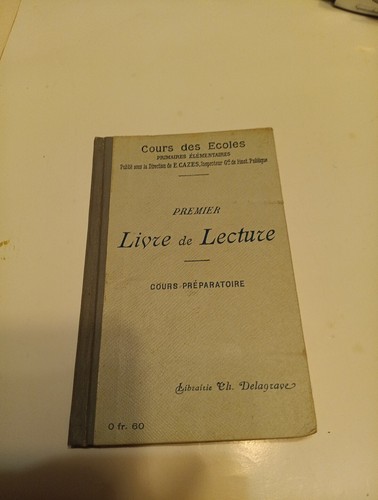 Livre scolaire ancien - livre,