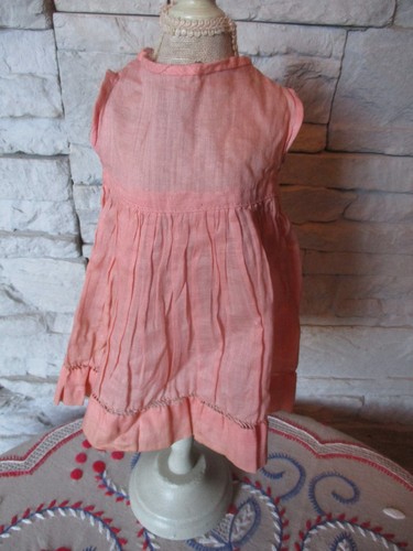 Jolie petite robe ancienne - jolie,