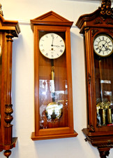 63301 URGOS Horloge Murale