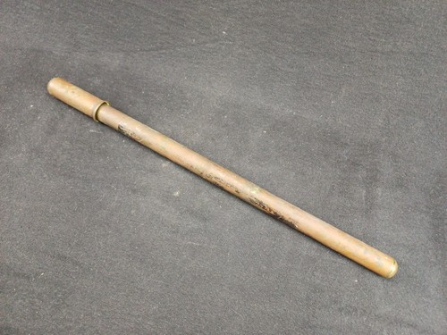 Ancienne pompe velo bicyclette