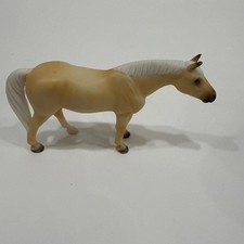 Breyer Stablemates Quarter