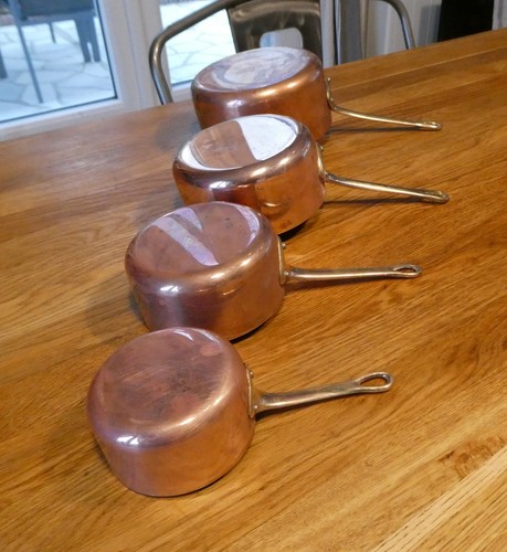 Lot casseroles en cuivre - de,
