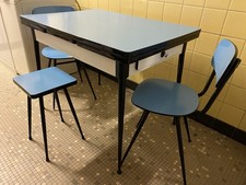 Table de cuisine Formica Bleu