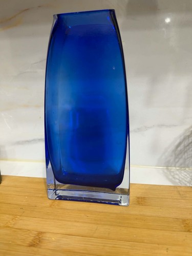 Vase murano bleu rectangulaire