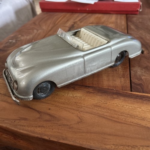 Ancienne voiture électrique