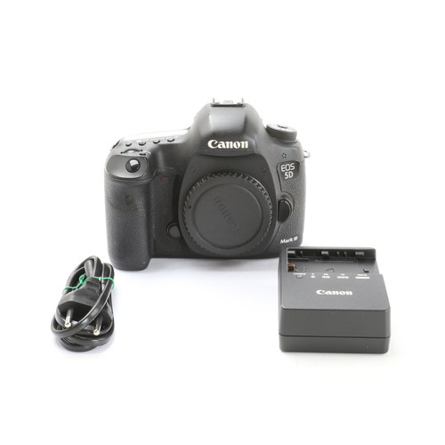 Canon eos mark iii - 5d,