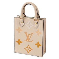 Louis Vuitton Petite Sac Plat
