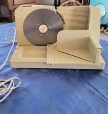 ANCIENNE TRANCHEUSE ELECTRIQUE GEKA, FONCTIONNE