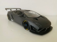 AUTOART (81360) 1:18 -