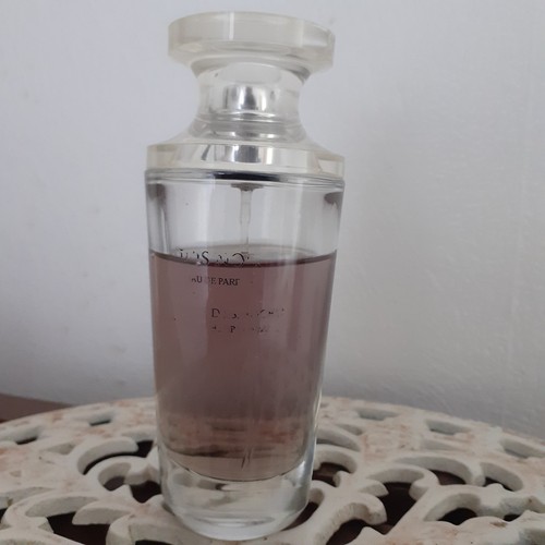 Iris noir eau - eau, parfum