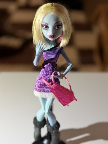 Monster high scaris city - high,