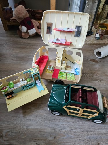 Sylvanian families vintage car - vintage,