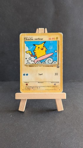 Carte pokemon pikachu - carte, surfeur