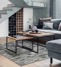 Tapis en laine touffeté à la