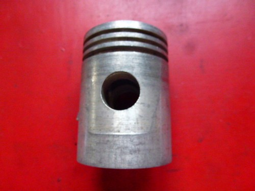 Motobecane piston 175 - piston, cc