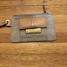 Calvin Klein Wristlet Wallet Credit Card Organizer - Pre Owned - Color Biege