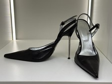Santa Cruz metal High heels