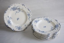 8 assiettes creuses en