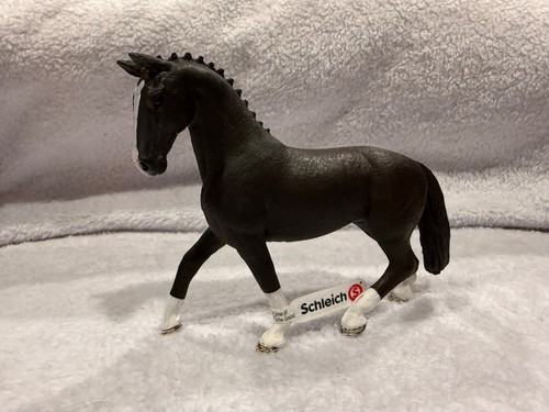 Schleich black hanoverian mare - schleich,