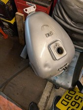 Kawasaki Eliminator Bn125 2007 Fuel Tank.