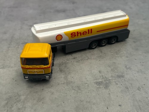 Wiking shell man essence - 1:87,