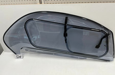 Jeu de vitres transparentes