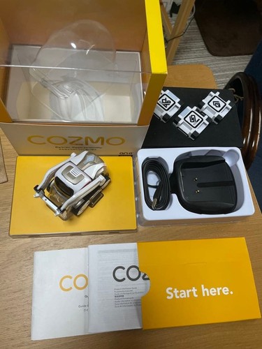 Takara tomy cozmo learning - cozmo,