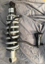 BMW R1150RT R1150 RT R 1150 RT  OEM SHOWA B0272 REAR SHOCK ABSORBER 7666397