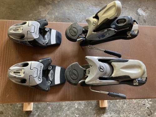 Attaches fixation ski - de,
