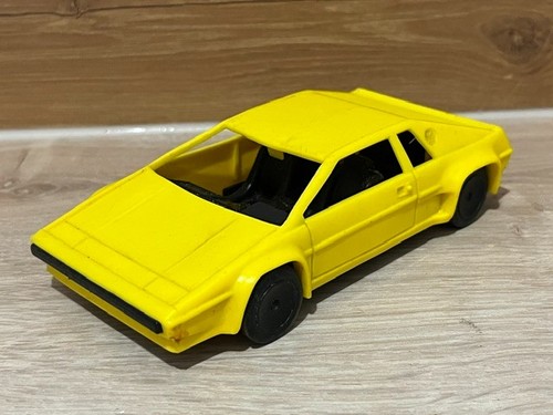 Lotus esprit jaune joustra - esprit,