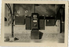 ANTIQUE PHOTO - VINTAGE SNAPSHOT - CURIOSITY MACHINE POINTER FACTORY WORK