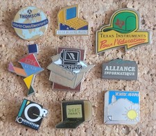 Lot 9 Pin's Informatique