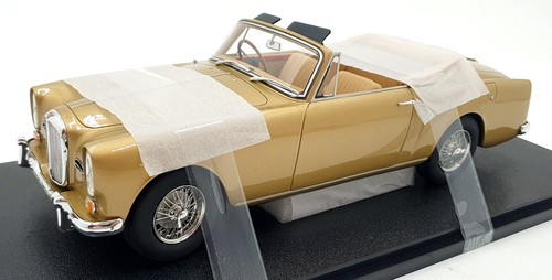Cult models scale - models, 1/18