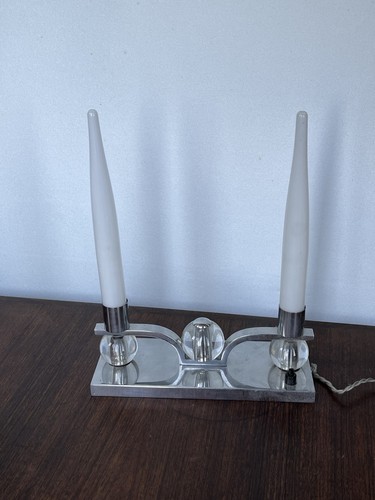 Lampe moderniste art - déco, dlg