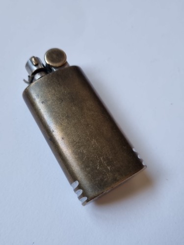 Ancien briquet essence - ancien,
