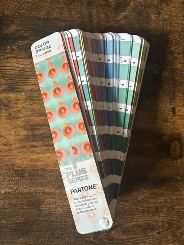 Pantone color bridge uncoated - bridge,