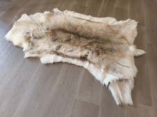 Tapis en peau de rennes