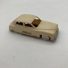 Minialuxe Simca 9 Aronde