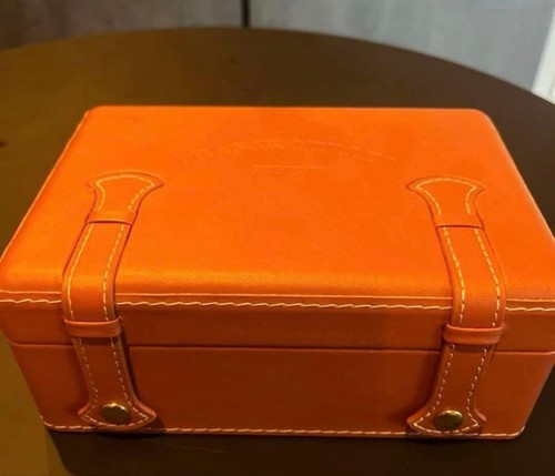 Véritable boîtier montre - véritable,