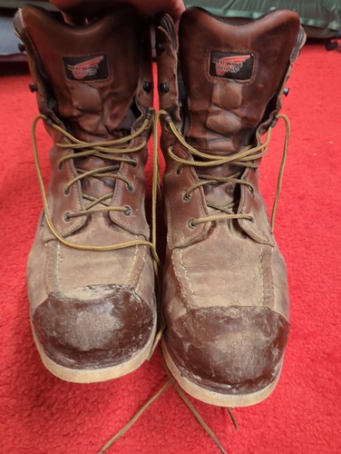 Red wing style 411 traction - style,
