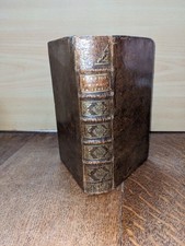 livre ancien-Traduction en