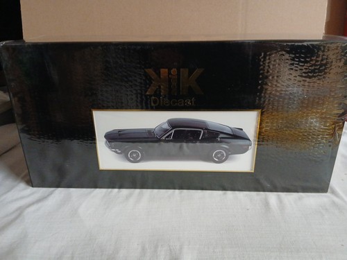 Ford mustang fast back - 1/12,