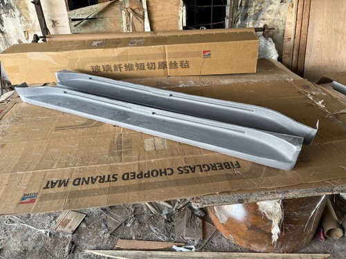 Nerf bar running board side
